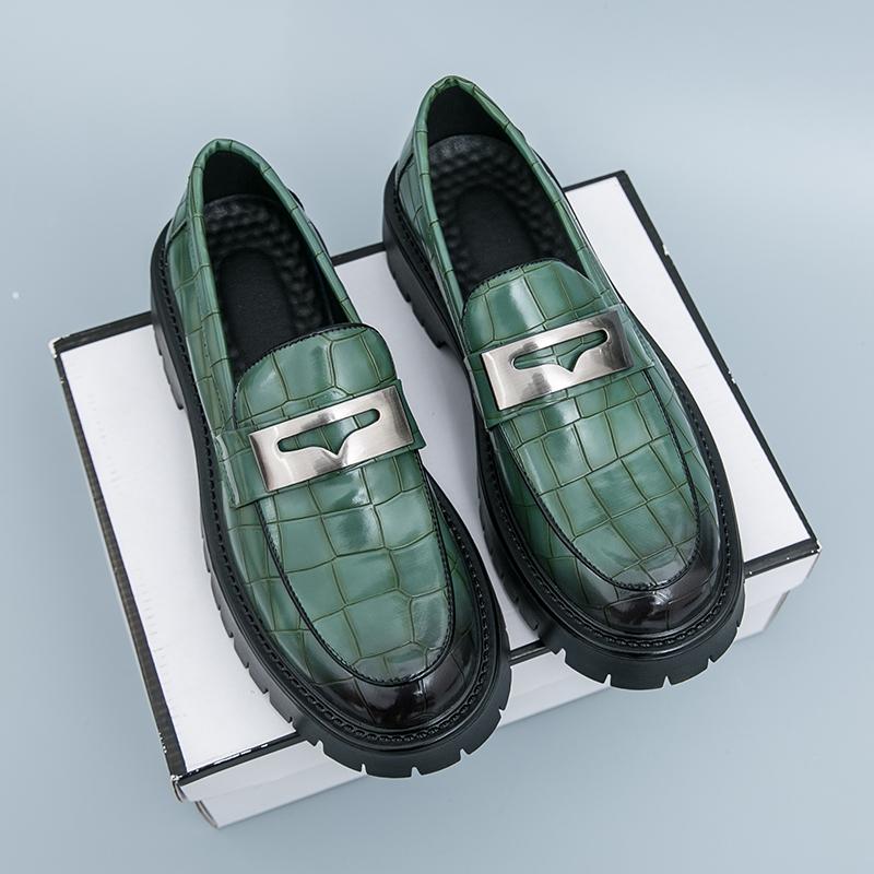 Fashion Size 38-46 Classic Men Loafers Luxurious Comfortable Thick Soled Fashionable Big Toe Leather Shoes Men Business Social Shoes