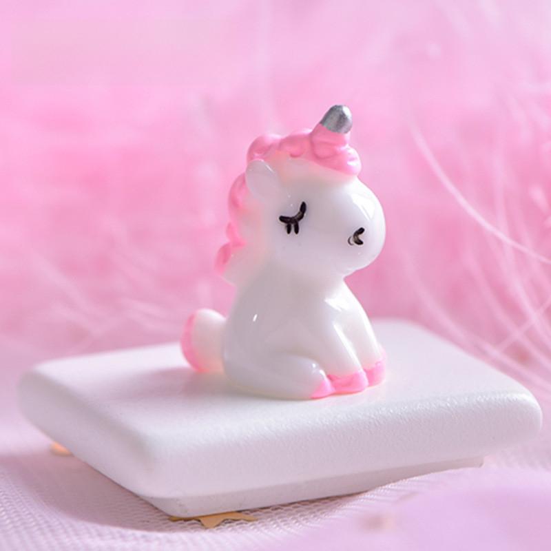 Cute Resin Mini Unicorn Decorative Figures Ideal For Terrariums And Moss Micro Landscapes