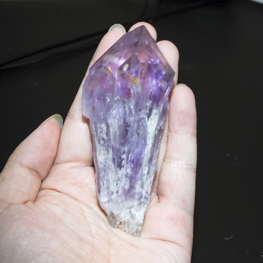 Natural Uruguay Amethyst Backbone Crystal Scepter Wand Single Point Cluster Crystal Wand Home Decoration Mineral Specimen Gift