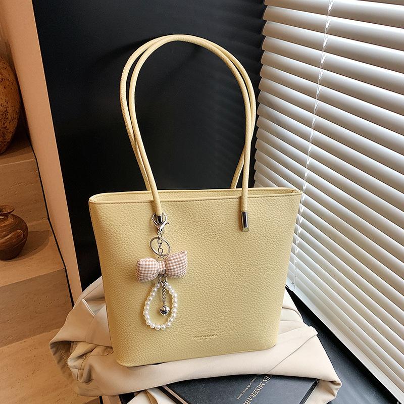 Large-capacity Bags Women's New Spring and Summer Simple and Versatile Shoulder Bags Are Popular Today, Bucket Bags