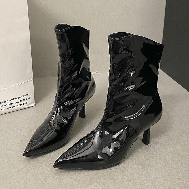 

Полусапожки на высоком каблуке осень-зима 2025, новые европейские и американские универсальные остроносые лакированные тонкие сапоги, красно-коричневые на тонком каблуке 40 чёрный