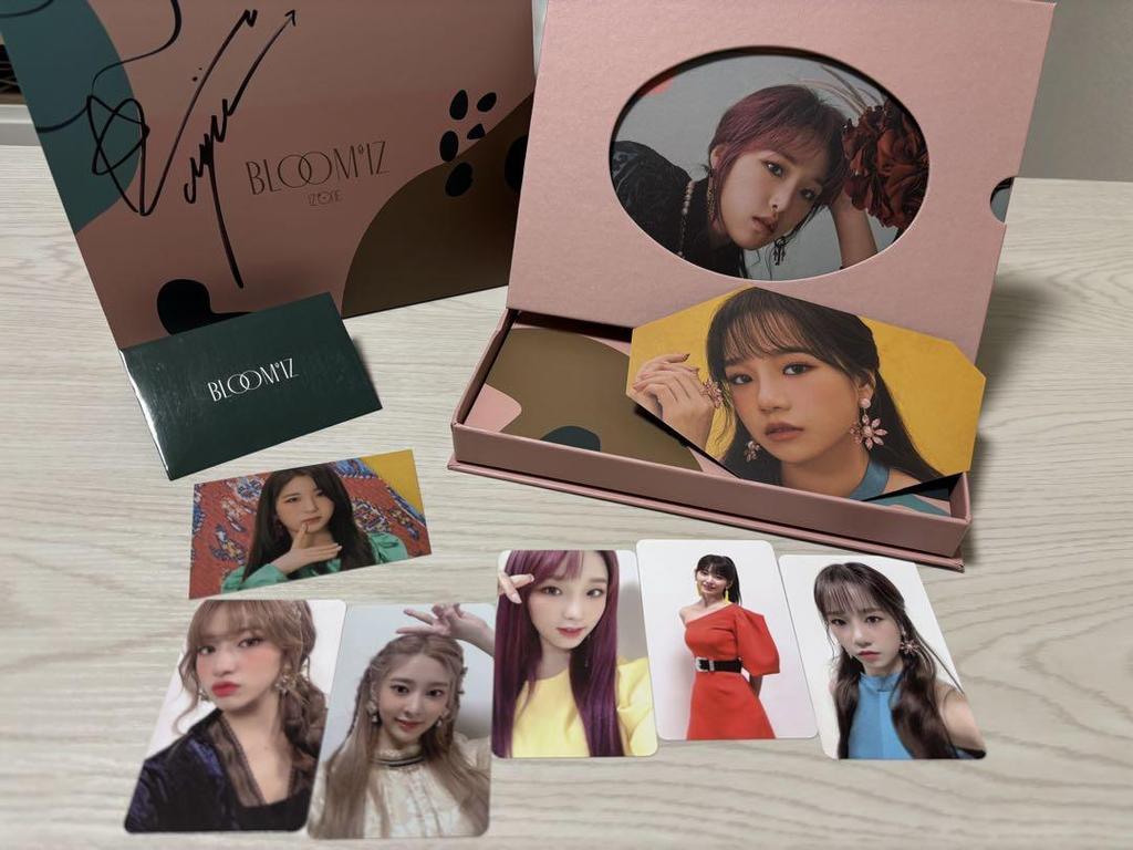 [USED] IZ*ONE BLOOM*IZ Chaeyoung autographed