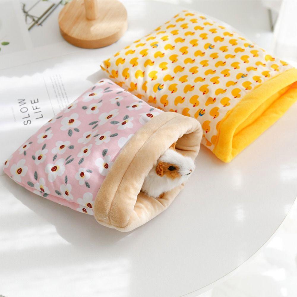 

Warm Squirrel Sleeping Winter Bag Soft Guinea Pig Warm Nest Plush Hamster Cage Autumn A