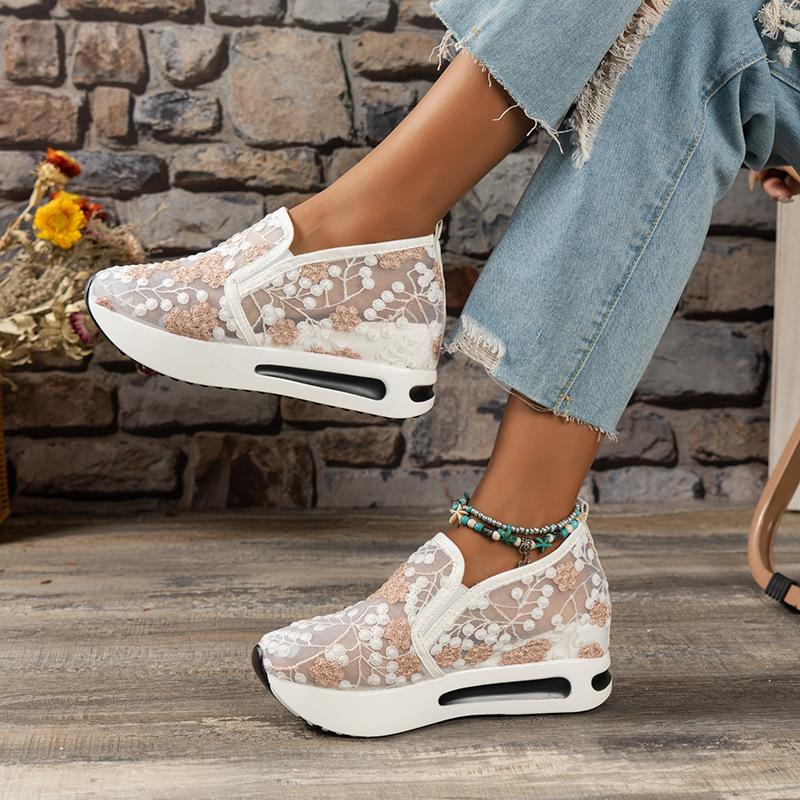 Spring Korean version of the new lace mesh 2025 casual foot cover high heel inner height increase muffin sole women's single shoes
