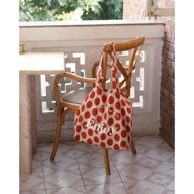 Don t come and enjoy the park, city and sea, red polka dot canvas bag, large capacity polka dot cloth bag