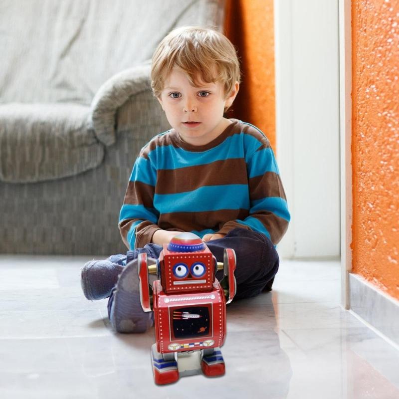 Nostalgic Windup Robot Model Toy Fun Walking Robot Figurine Children Birthday Gift Iron Tin Toy Theme Event Decoration