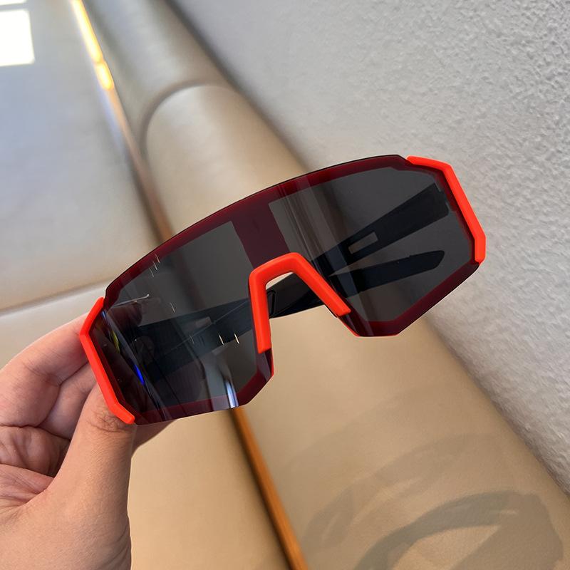 Oversized Square Frame Sports Glasses Men'S And Women'S Sunglasses Retro Punk Outdoor Skiing Bike Windproof Sunglasses