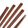 Holzstäbchen im japanischen Stil