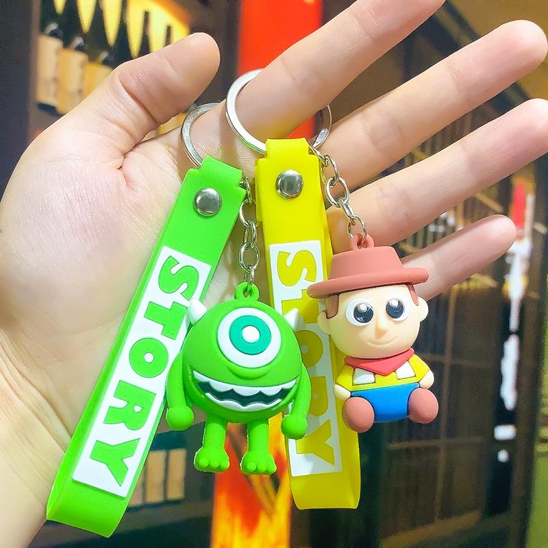 Cute Cartoon Spaceman Keychain Toy Figure Pendant Car Key Ring Chain Creative Small Gift