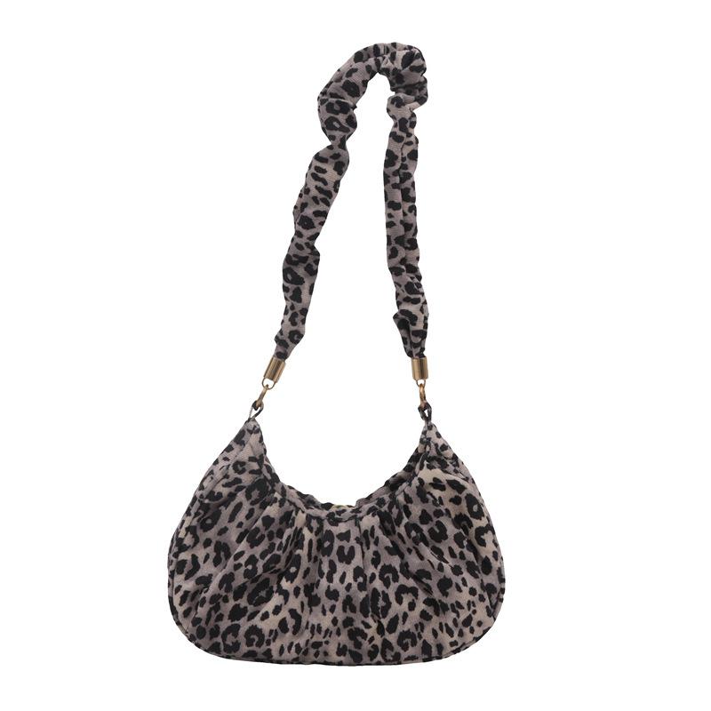 Retro High-Value Personalized Portable Women'S Bag Fashionable Leopard Print Simple Foreign Underarm Crescent Bag
