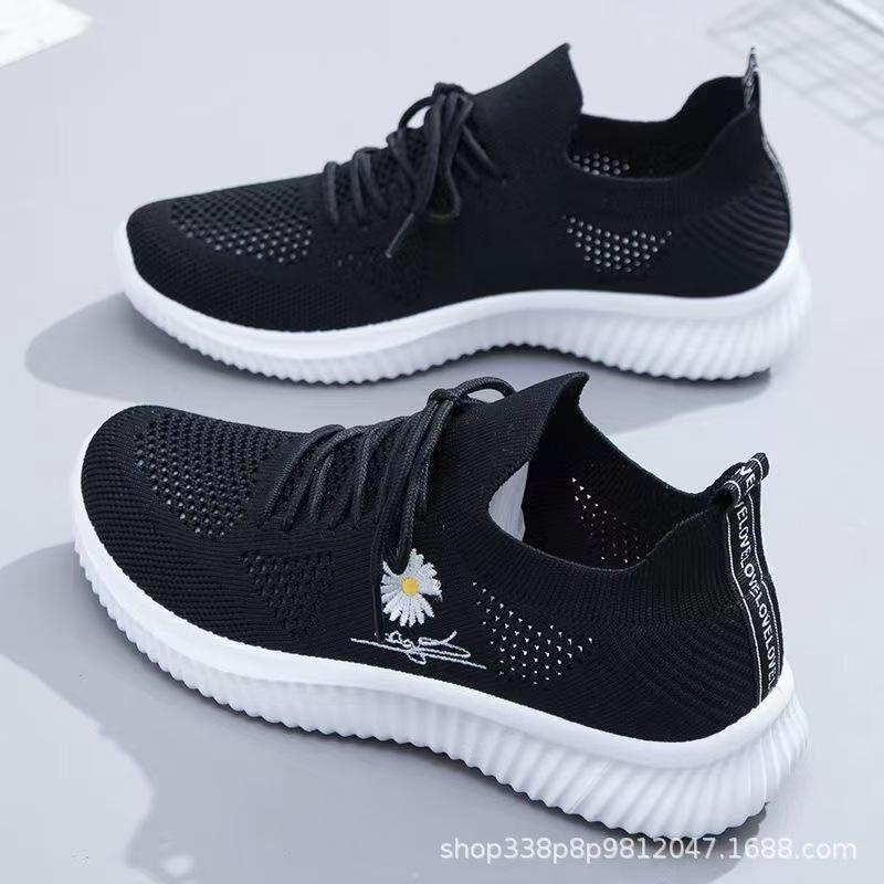 Flying knitting little white shoes small fresh girl tide shoes sports shoes running shoes single shoes casual shoes versatile women's shoes
