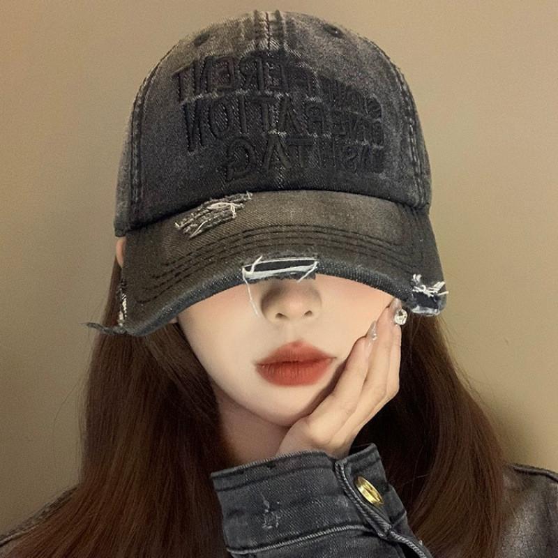 Cotton Embroidered Baseball Cap With Adjustable Fit For Casual Outdoor Wear