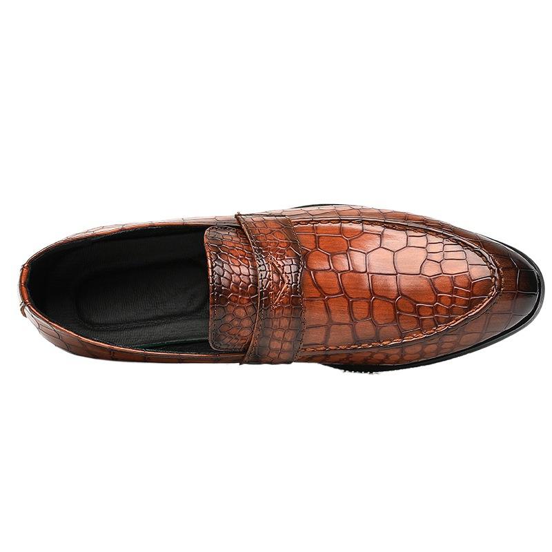 British men's pointed leather shoes large size lacquered nightclub hair stylist leather shoes leather shoes