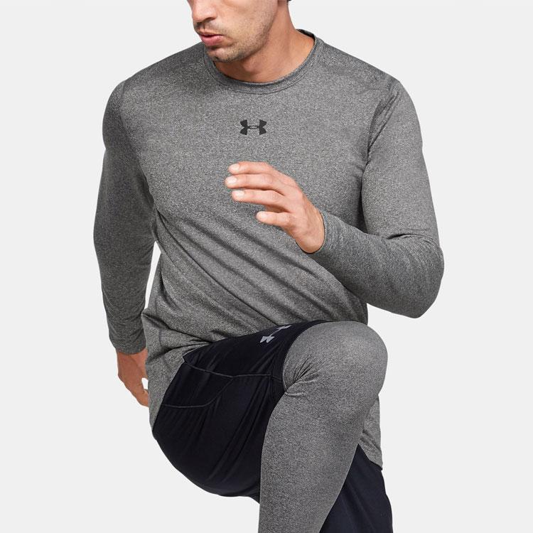 Under Armour Fitted Sports Training Crewneck Sweatshirt Men sweatshirt Carbon-Gray 1310989-090