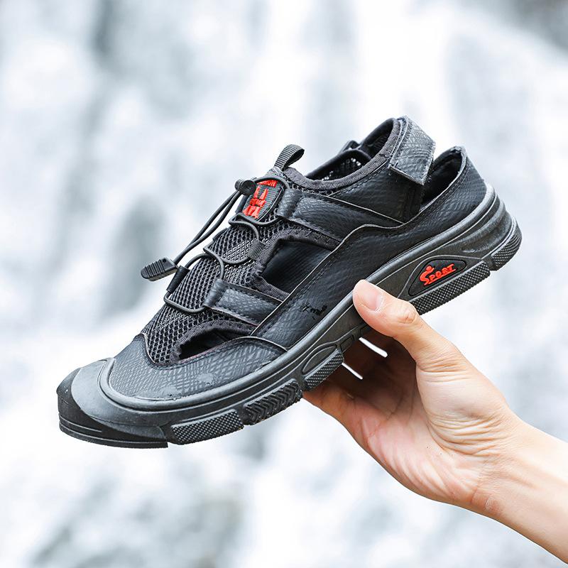 

Spot large size summer new sandals breathable outdoor beach shoes bag head cool fashion mesh casual hole shoes 39 чёрный