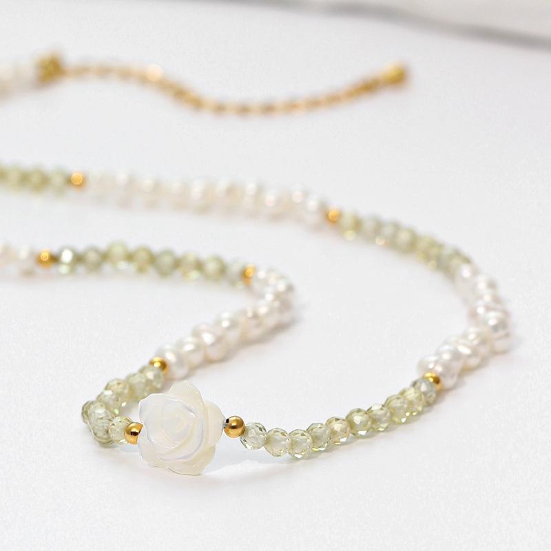 Elegant Camellia Pendant Choker: Freshwater Pearl & Zircon Beaded Necklace for High-End Fashion