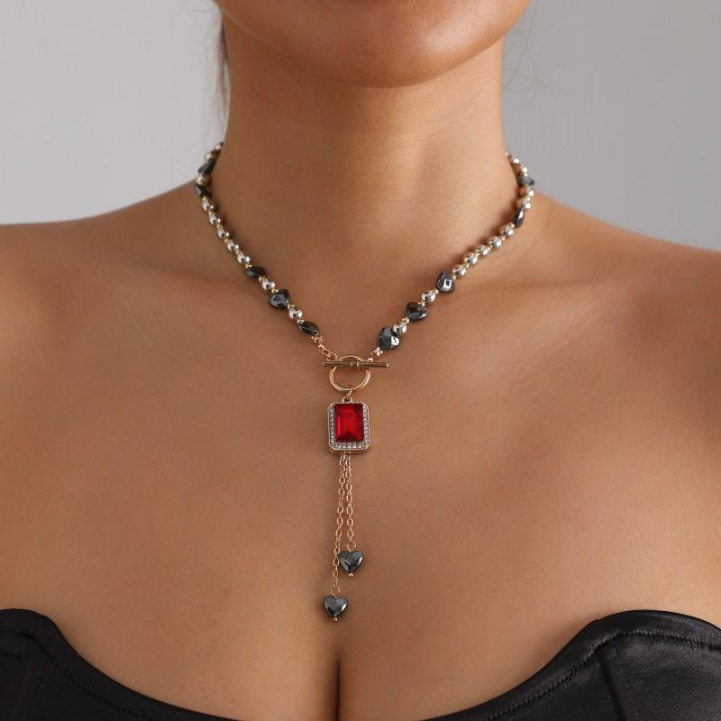 Dark Gothic Style Glass Crystal Pendant Necklaces for Women Girls Punk Creative CCB Beaded Choker Necklace Y2K Fashion Jewelry
