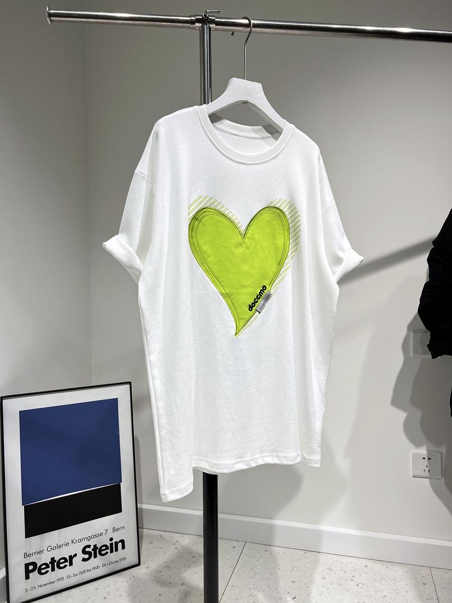 

Суперпопулярная футболка с принтом любви, как у интернет-знаменитостей, женская летняя свободная повседневная универсальная студенческая футболка с коротким рукавом M белый