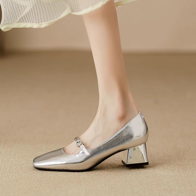 

Показ мод толстый каблук нишевый дизайн 2025 новый летний серебристый литературный темперамент универсальные туфли Мэри Джейн 40 серебряный