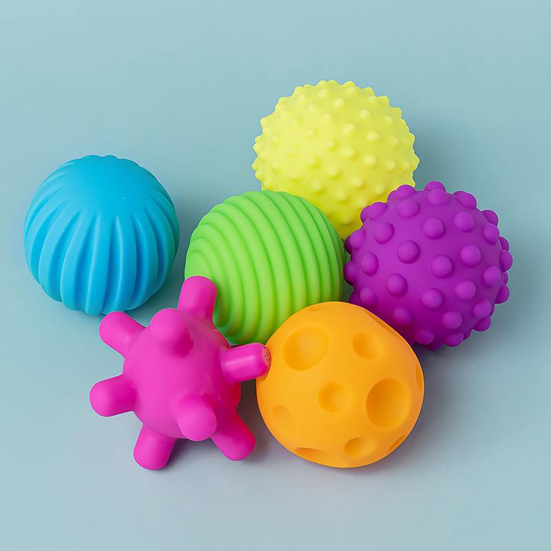 Infant Tactile Sensory Soft Rubber Grip Ball Toy for Bathing and Massage
