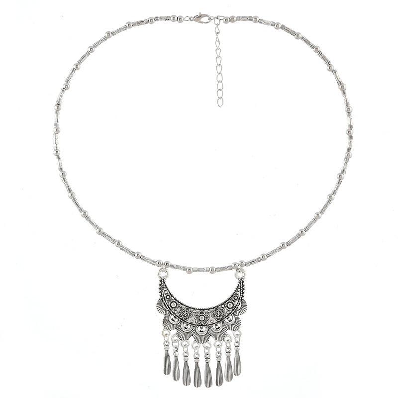 Vintage tassel collar hollow flower seedling silver pendant necklace niche personality collarbone chain women