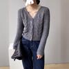 Early autumn short twist design jacket women's small V-neck single-breasted solid color knitted long-sleeved cardigan