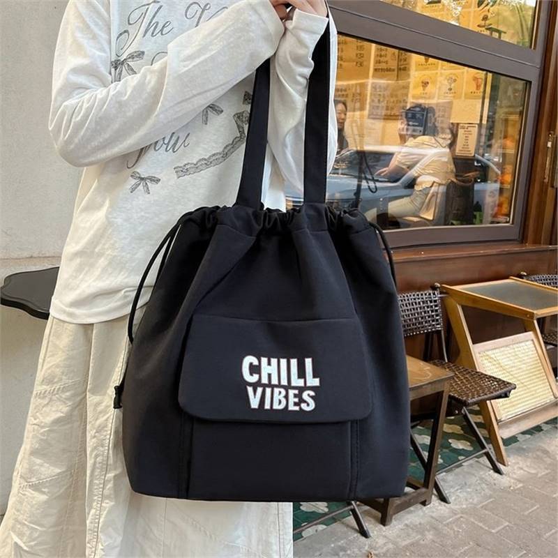 Bag New Women's 2025 Large Capacity Shoulder Bag Fashion Drawstring Bundle Bag Solid Color Casual Shopping Bag