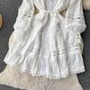 Abiti autunnali A-LINE da donna casual in pizzo vintage primaverile scava fuori maniche lunghe a lanterna monopetto