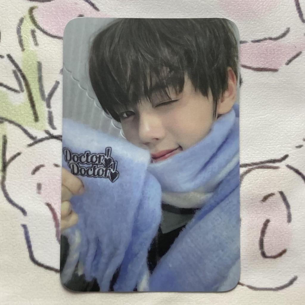 [USED] ZB1 Kim Gyubin Doctor! Doctor! Scarf Sanok Trading Card