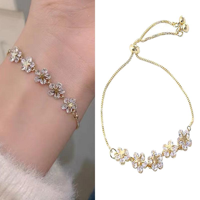 Korean Gold Plated Crystal Flower Charm Bracelet for Women Elegant Luxury Fashion Jewelry Accessory for Wedding Party Gifts