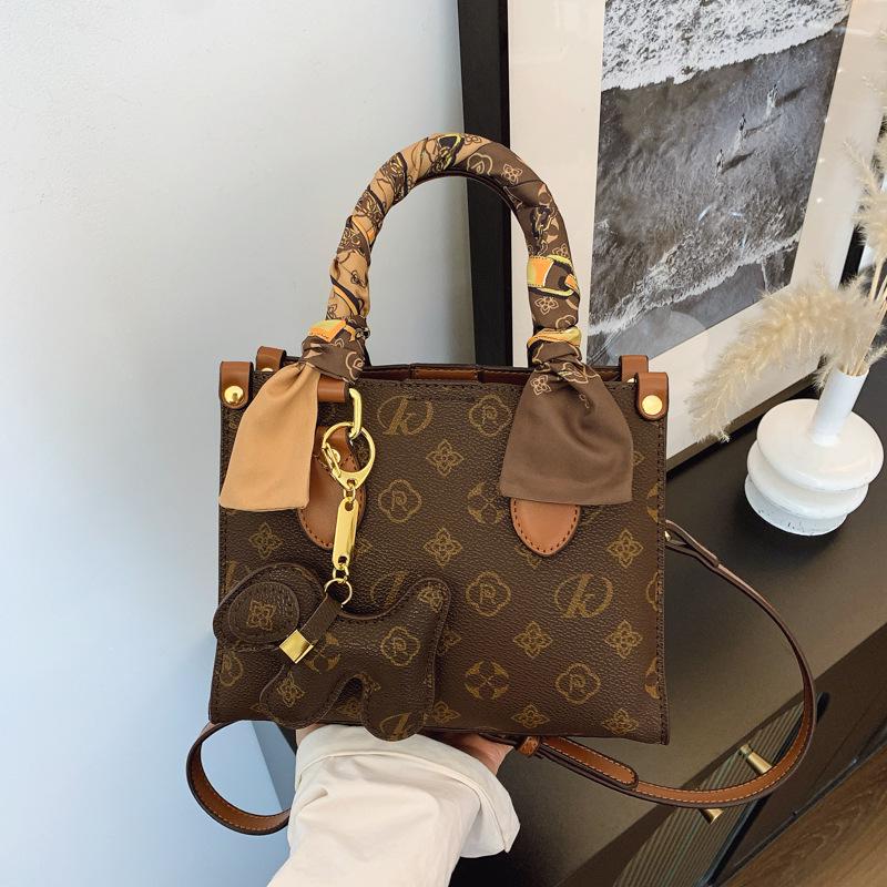 Vintage Print Cross-Border Women's Shoulder Tote - 2025 Niche Design for Middle-Aged Moms