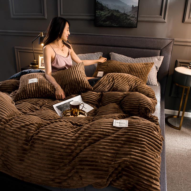 2025 Hřejivá Magická Fleece Mléčný Samet Zimní Ložní Sada - 4dílná Přikrývka a Povlak na Přikrývku