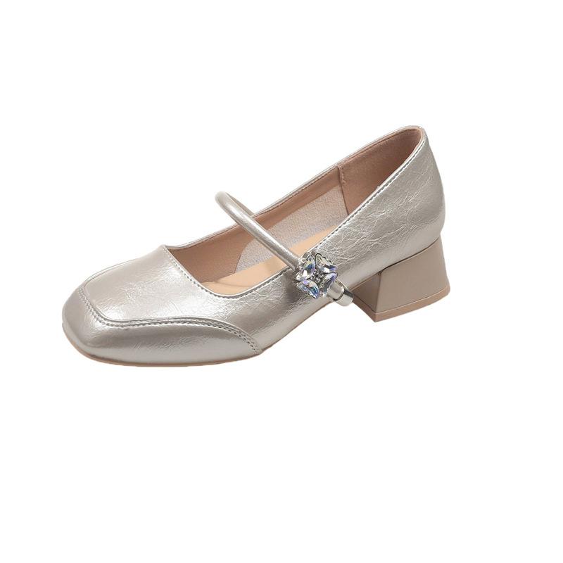 

French Mary Jane single shoes women s 2025 autumn new one-word with square head shallow mouth temperament uniform small leather shoes women 40 шампанського