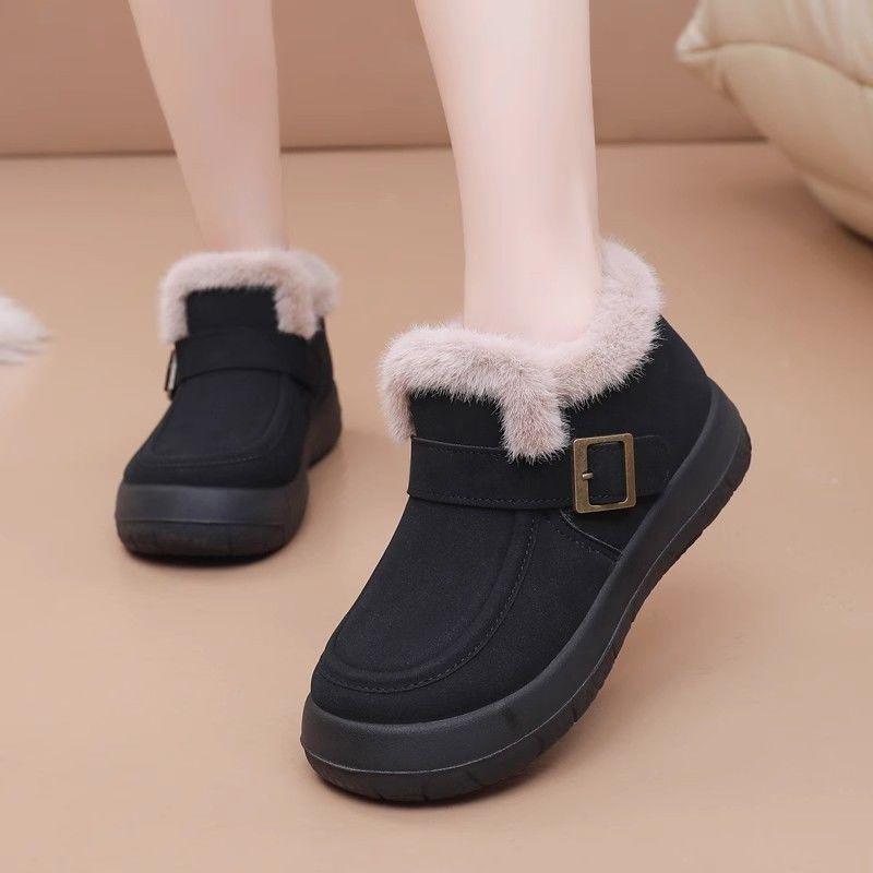 Women's Winter Velvet-Lined Non-Slip Boots - Short, Warm, Soft Sole, Fashionable Black Cotton Boots