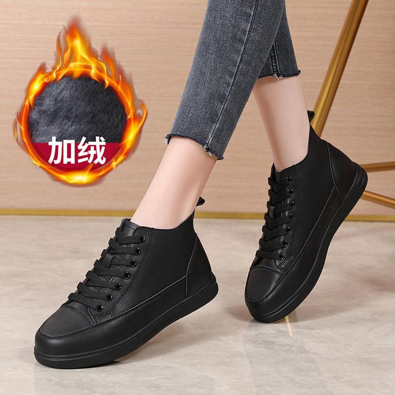 Black high-top shoes autumn new flat-bottomed casual board shoes beef tendon soft-soled light short boots
