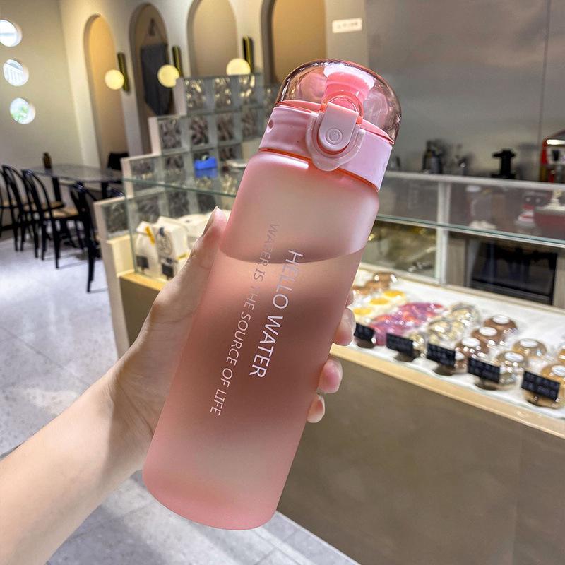 Large Capacity Frosted Plastic Water Bottle 1.5L Outdoor Sports Fitness Leak-Proof Portable