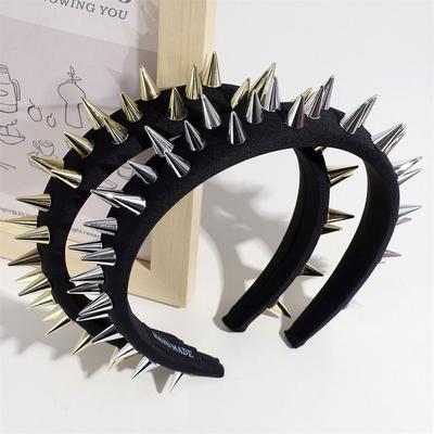 1 Stück Mode Punk Goth Kopfschmuck Damen Stirnband Mädchen Nieten Haarbänder Cosplay Kopfschmuck Silber Golden Haaraccessoires