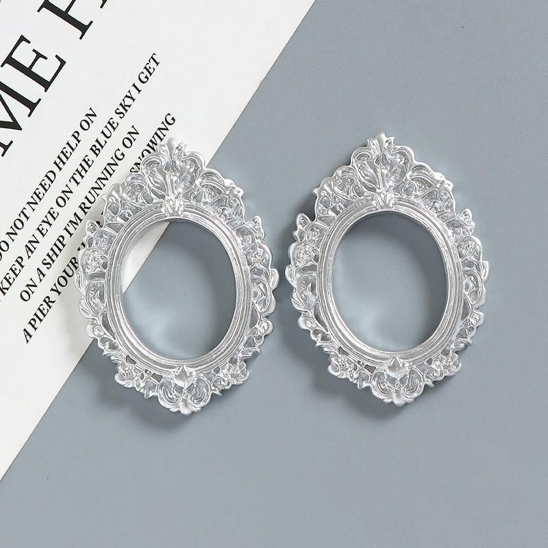 Mini Vintage Resin Picture Frame Cute Antiqued Small Photo Frame for Dollhouse Ornaments Desktop Display DIY Craft Gifts