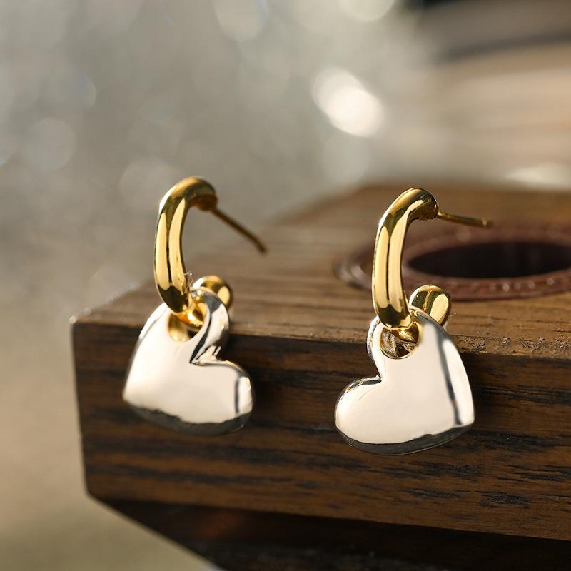 New Four Seasons European and American Metal Style Copper Color blocked Love Earrings Women's Vacation Banquet Jewelry