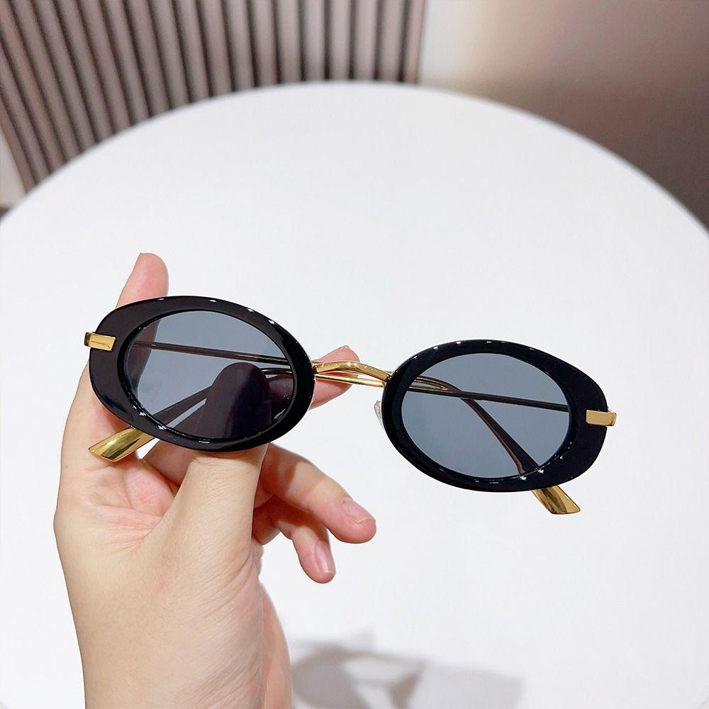 Stylish Retro Oval Sunglasses Trendy Fashion Driving Women Sunglasses Beachwear UV Protection Summer Shades for Women & Men