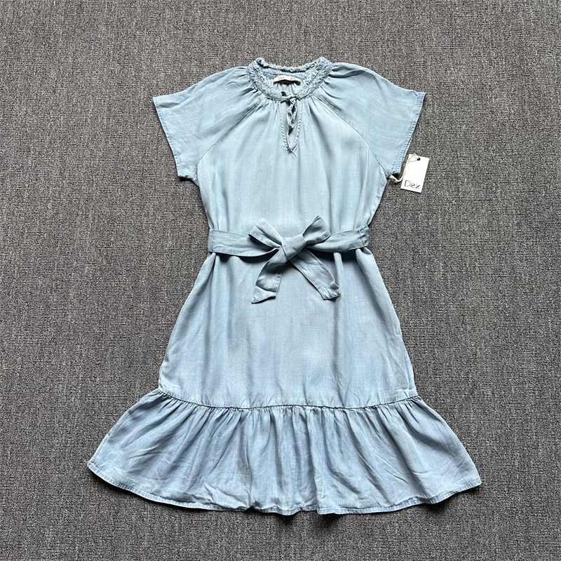 

Экспорт Модное Платье Большого Размера 100% Тенсел Завязка V-образный вырез Стильное Летнее Платье с Клетчатым Принтом, Молодящее 100 Tencel light blue Shoelace Stylish Dress S