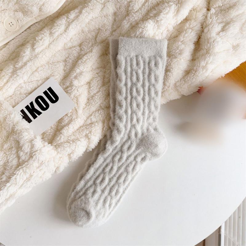 1/3/5PAIRS Winter Socks Thicken Wear-resistant -calf Socks Anti-slip Long Cotton Socks Coral Fleece Soft Cotton Socks