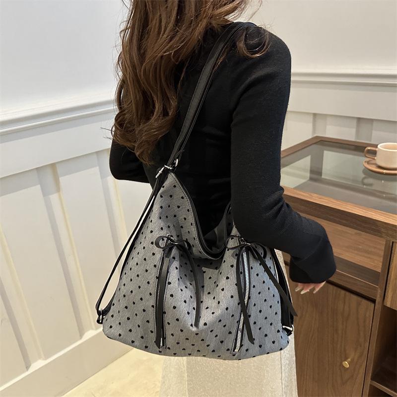 Casual Shoulder Bag Texture Personalized Double Back Class Large-capacity Bag Women's 2025 New Simple Commuter Tote Bag