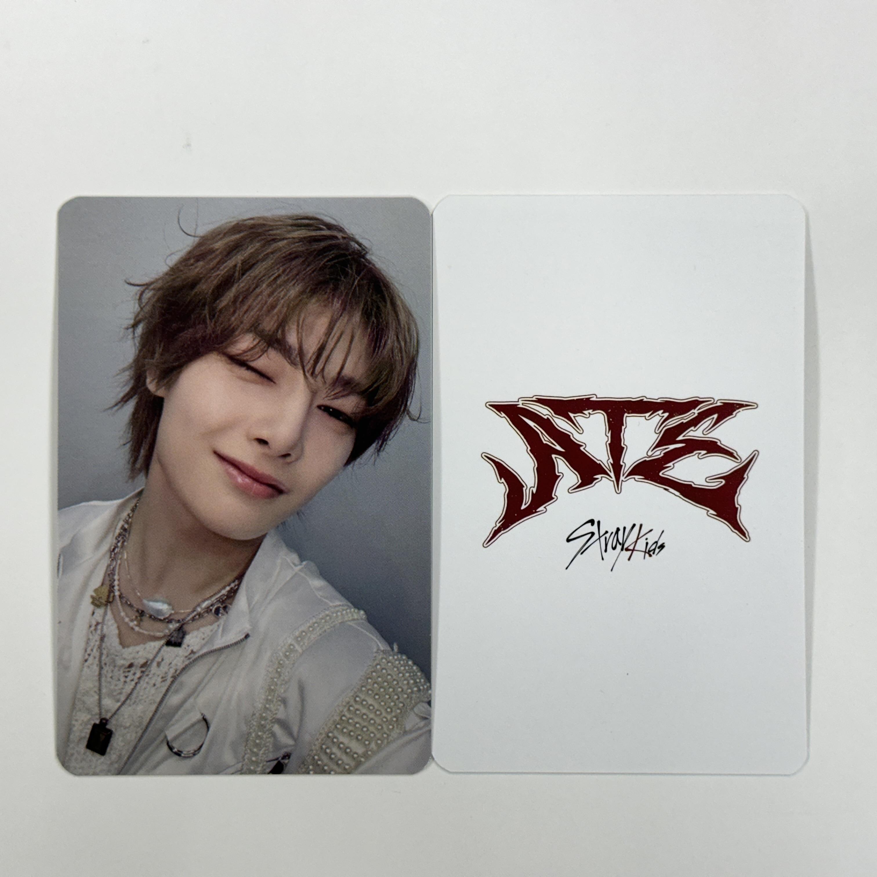 

Stray Kids ATE Альбом Blue Dream Media POB Фотокарточка I.N