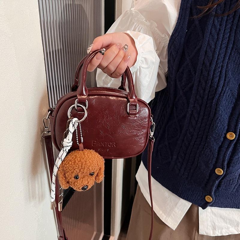 Stylish simple bag casual niche Maillard portable retro versatile high-end messenger women's bag