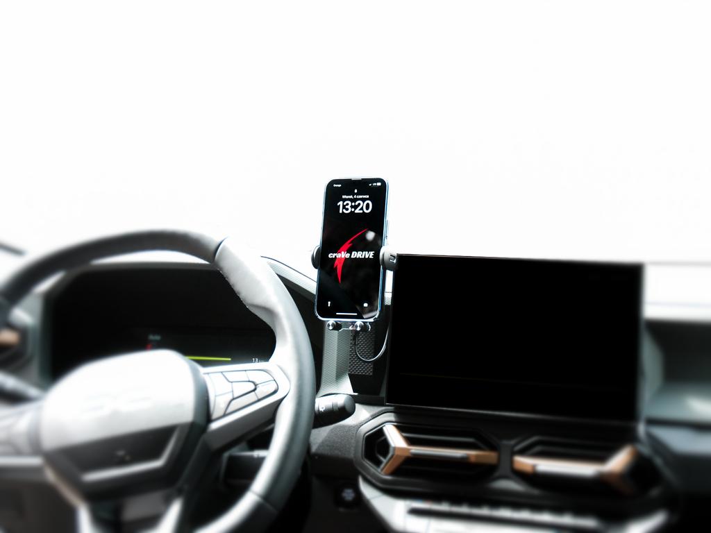 Support de téléphone automatique avec charge sans fil pour Dacia Duster 3 et Dacia Bigster - YouClip