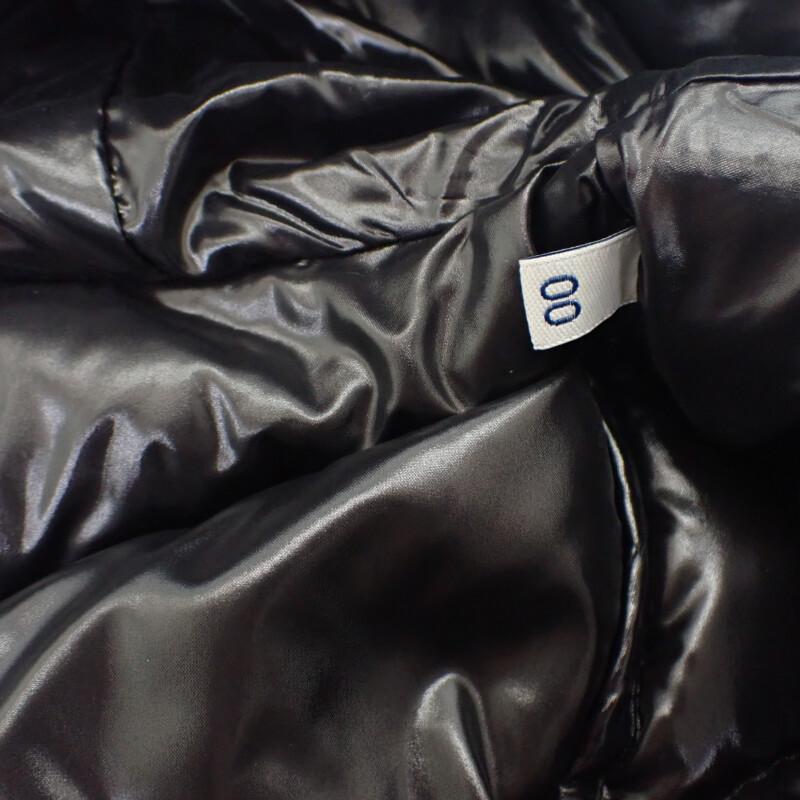 Moncler I20931C00038_C0065 Down Jacket Black Nylon Women