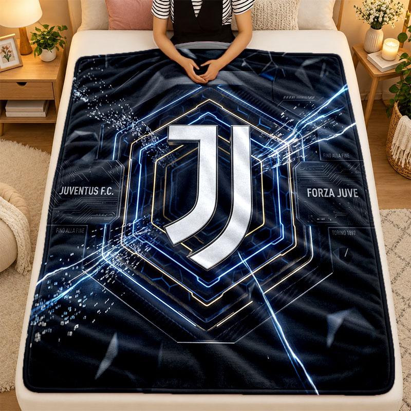 Flannel BlanketJuventus FC Warm Soft Throw Blanket for Indoor Sofa Bed Living Room Use