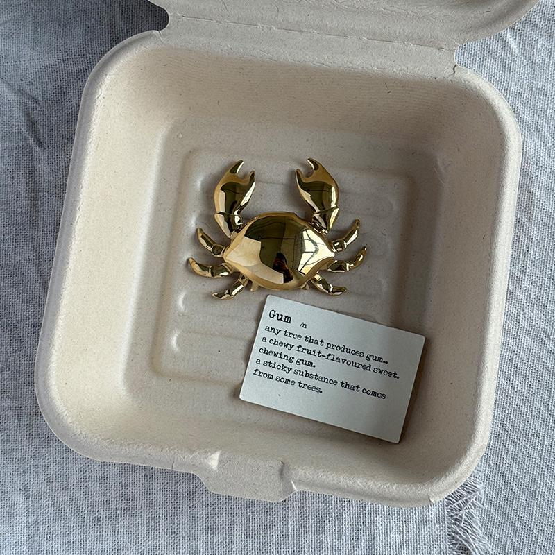Kreative Minimalistische Einzigartige Metallkrabbe Brosche Exquisite Anzug Jacke Anstecknadel Zubehör