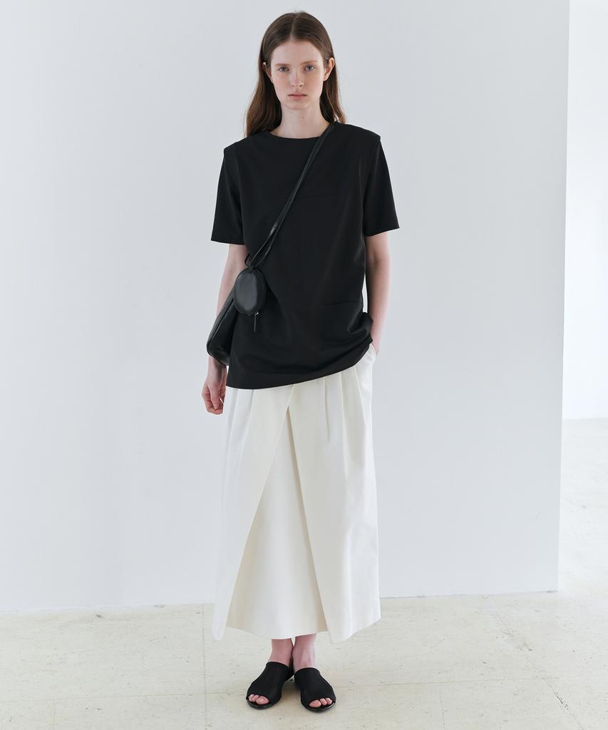 Aubeuawo Dart Line Blouse (Black)